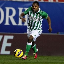 Pabón, durante el encuentro ante el Atlético de Madrid. Pabón, durante el encuentro ante el Atlético de Madrid.