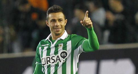 Rubén Castro ha igualado los 16 goles en Liga, los mismos que el año pasado. Rubén Castro ha igualado los 16 goles en Liga, los mismos que el año pasado.