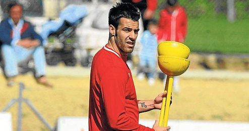 El más que probable traspaso de Álvaro Negredo no es algo que se vaya a resolver en un corto espacio de tiempo. El más que probable traspaso de Álvaro Negredo no es algo que se vaya a resolver en un corto espacio de tiempo.