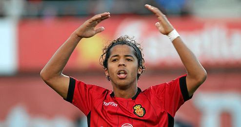Giovani Dos Santos durante un partido con el Mallorca. Giovani Dos Santos durante un partido con el Mallorca.