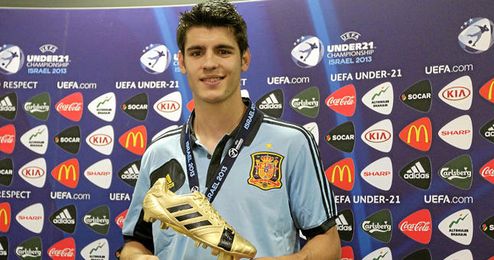 Álvaro Morata tiene la total intención de continuar en el Real Madrid. Álvaro Morata tiene la total intención de continuar en el Real Madrid.