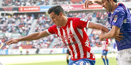Bernardo jugó la temporada pasada en el Sporting de Gijón. Bernardo jugó la temporada pasada en el Sporting de Gijón.