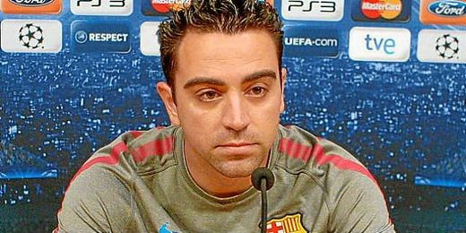 Xavi en rueda de prensa. Xavi en rueda de prensa.