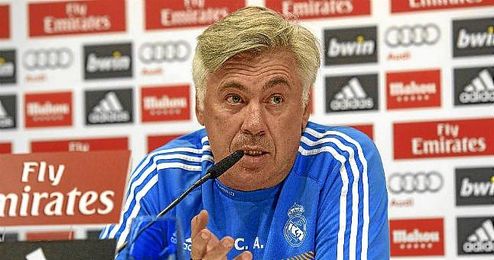 Carlo Ancelotti, durante una rueda de prensa con el Real Madrid. Carlo Ancelotti, durante una rueda de prensa con el Real Madrid.