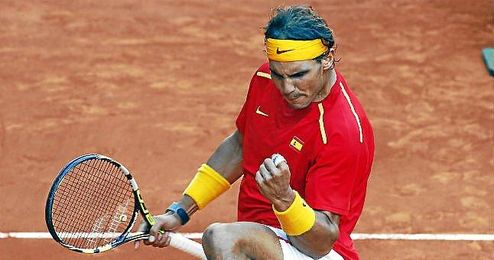 Nadal celebra la victoria en la final de la Copa Davis frente a Ucrania. Nadal celebra la victoria en la final de la Copa Davis frente a Ucrania.
