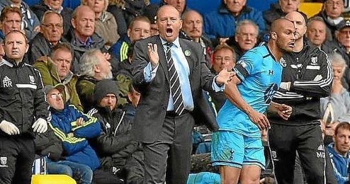 Pepe Mel, durante el WBA-Tottenham. Pepe Mel, durante el WBA-Tottenham.