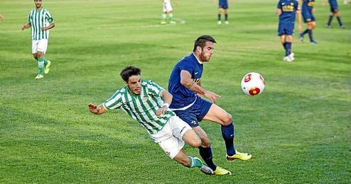 Lance del UCAM-Betis B del partido de ida. Lance del UCAM-Betis B del partido de ida.