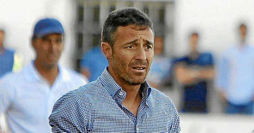 Óscar Cano no continuará en el Betis B. Óscar Cano no continuará en el Betis B.