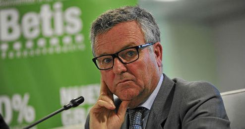 Domínguez Platas, en una comparecencia ante los medios. Domínguez Platas, en una comparecencia ante los medios.