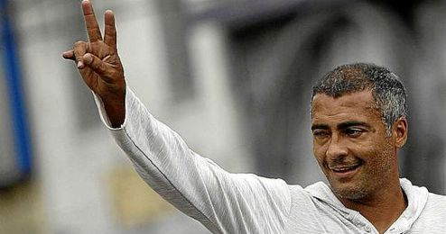 Romario es senador del Partido Socialista Brasileño. Romario es senador del Partido Socialista Brasileño.