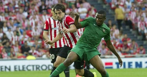 Beñat en el partido Athletic-Levante de esta temporada. Beñat en el partido Athletic-Levante de esta temporada.