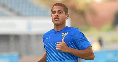El jugador panameño Roberto Chen durante un entrenamiento del Málaga. El jugador panameño Roberto Chen durante un entrenamiento del Málaga.