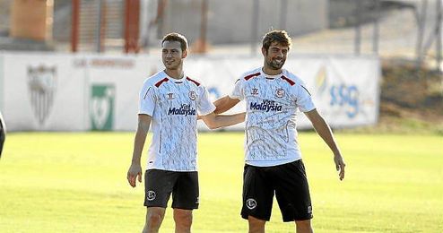 Cristóforo, junto a Coke, en su vuelta al grupo. Cristóforo, junto a Coke, en su vuelta al grupo.