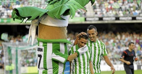 Rubén y Kadir celebran junto a Palmerín Rubén y Kadir celebran junto a Palmerín