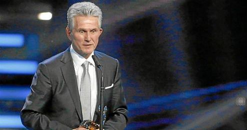 Heynckes recibió el galardón el pasado año. Heynckes recibió el galardón el pasado año.