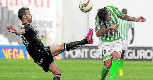 Edu Ramos convenció en su partido ante el Betis. Edu Ramos convenció en su partido ante el Betis.