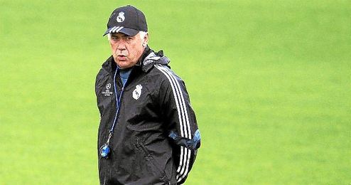 Ancelotti, entrenador del mes. Ancelotti, entrenador del mes.