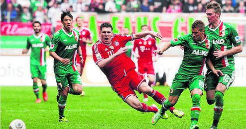 Pierre-Emile Højbjerg, mediocentro danés de 19 años que milita en el Bayern Munich. Pierre-Emile Højbjerg, mediocentro danés de 19 años que milita en el Bayern Munich.