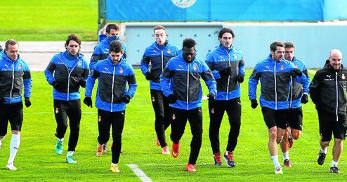 Los jugadores están convencidos de eliminar al Sevilla Los jugadores están convencidos de eliminar al Sevilla