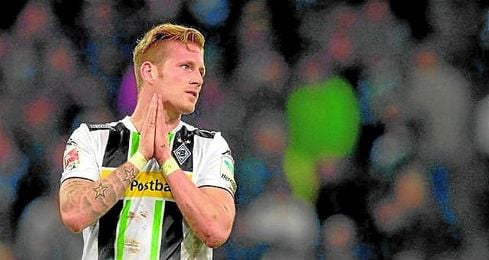 André Hahn, atacante del Gladbach, confía en vencer en Sevilla para, de ese modo, dejar atrás la mala racha. André Hahn, atacante del Gladbach, confía en vencer en Sevilla para, de ese modo, dejar atrás la mala racha.