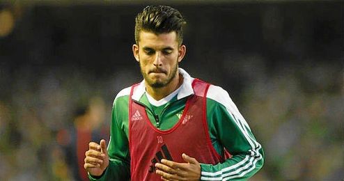 Ceballos se encuentra en estos momentos en Georgia para jugar un encuentro con la sub 21. Ceballos se encuentra en estos momentos en Georgia para jugar un encuentro con la sub 21.