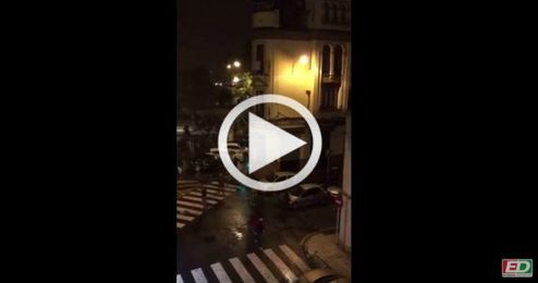 La policía siguió a los radicales del Sevilla por toda la ciudad La policía siguió a los radicales del Sevilla por toda la ciudad