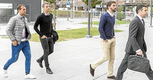 Antonio Amaya ha admitido lo que Xavi Torres, Jordi y Molina niegan. Antonio Amaya ha admitido lo que Xavi Torres, Jordi y Molina niegan.
