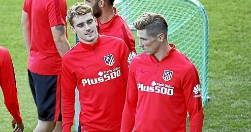 José María Giménez volvió a trabajar con el grupo, lo que incrementa sus posibilidades de reaparecer en el Benito Villamarín el próximo domingo. José María Giménez volvió a trabajar con el grupo, lo que incrementa sus posibilidades de reaparecer en el Benito Villamarín el próximo domingo.