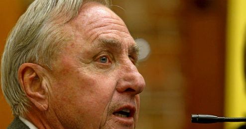 Cruyff durante el evento. Cruyff durante el evento.