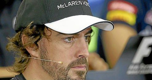 Fernando Alonso en una rueda de prensa. Fernando Alonso en una rueda de prensa.
