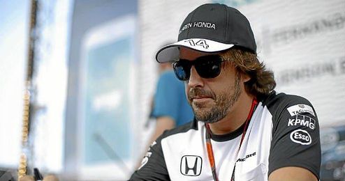 Alonso, en el Gran Premio de Abu Dabi. Alonso, en el Gran Premio de Abu Dabi.