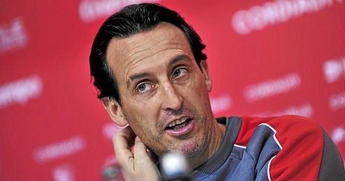 Emery, durante una rueda de prensa Emery, durante una rueda de prensa
