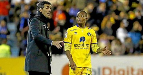 Nelson, ex del Betis, quiere "hacer historia en el Alcorcón". Nelson, ex del Betis, quiere "hacer historia en el Alcorcón".