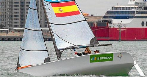 Competirá en la modalidad individual 2.4mR, la doble Skud18 y la triple Sonar. Competirá en la modalidad individual 2.4mR, la doble Skud18 y la triple Sonar.