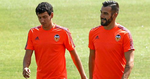 Parejo y Negredo, juntos en un entrenamiento. Parejo y Negredo, juntos en un entrenamiento.