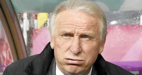 En la imagen, el entrenador italiano Giovani Trapattoni. En la imagen, el entrenador italiano Giovani Trapattoni.