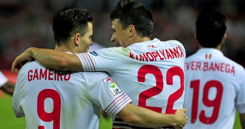 Sólo entre Gameiro, Konoplyanka y Banega suman más de la mitad de los goles del Sevilla. Sólo entre Gameiro, Konoplyanka y Banega suman más de la mitad de los goles del Sevilla.