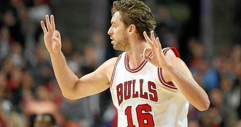 El español Pau Gasol, tras anotar con los Chicago Bulls. El español Pau Gasol, tras anotar con los Chicago Bulls.
