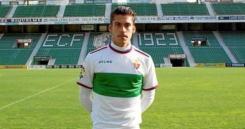 El jugador ha firmado con la entidad ilicitana hasta junio de 2018. El jugador ha firmado con la entidad ilicitana hasta junio de 2018.