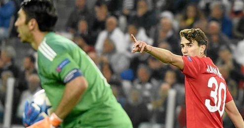 Juan Muñoz seguirá marcando goles con la camiseta del Sevilla. Juan Muñoz seguirá marcando goles con la camiseta del Sevilla.