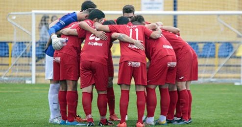 El conjunto de Lebrija se conjura justo antes de la disputa de un encuentro esta temporada. El conjunto de Lebrija se conjura justo antes de la disputa de un encuentro esta temporada.