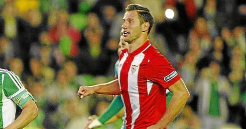 Krychowiak, durante el partido. Krychowiak, durante el partido.