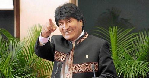 Aprovechó para disculparse por posibles errores organizativos cometidos. Aprovechó para disculparse por posibles errores organizativos cometidos.