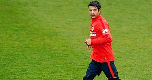 En la imagen, Augusto Fernández entrenando con su nuevo equipo, el Atlético de Madrid. En la imagen, Augusto Fernández entrenando con su nuevo equipo, el Atlético de Madrid.
