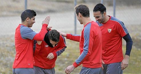 Imagen del entrenamiento vespertino de hoy jueves. Imagen del entrenamiento vespertino de hoy jueves.