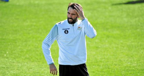 Jordi Figueras se va tras dos temporadas y media. Jordi Figueras se va tras dos temporadas y media.