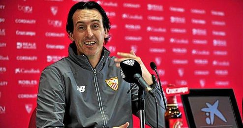 Emery, en sala de prensa. Emery, en sala de prensa.
