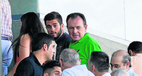Marco Rosa, arriba. Marco Rosa, arriba.