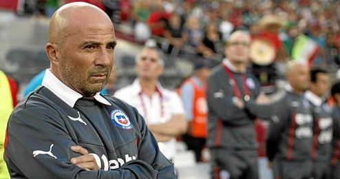 El técnico Jorge Sampaoli deja la selección chilena. El técnico Jorge Sampaoli deja la selección chilena.