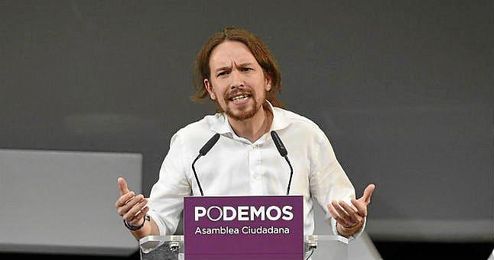 Busca formar ´El Gobierno del Cambio´, junto a PSOE e IU. Busca formar ´El Gobierno del Cambio´, junto a PSOE e IU.